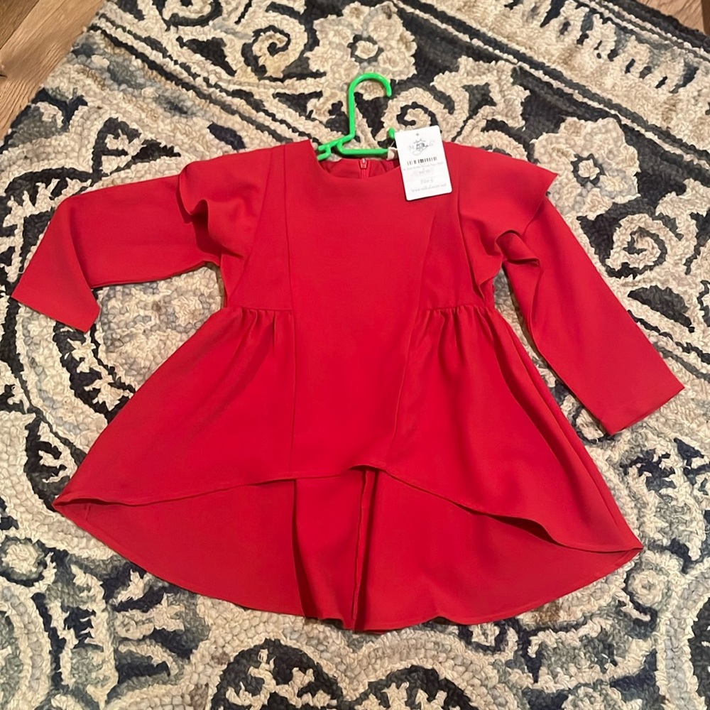 Size 5 high low red shirt